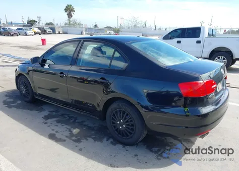 2011 Volkswagen Jetta 2.0L S из США, поврежденный, VIN 3VW2K7AJ2BM347717